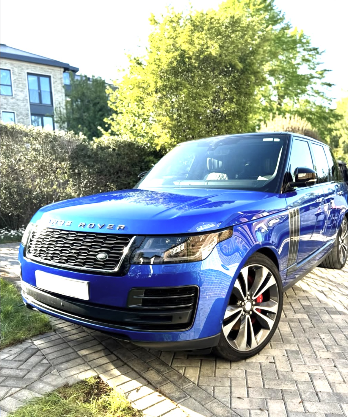 Customer car — Laura's driveway