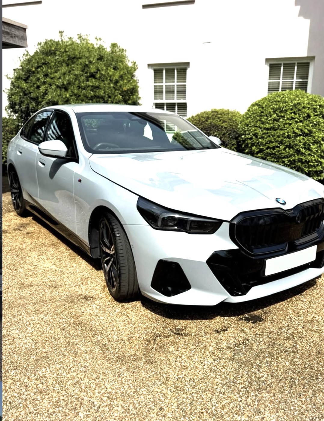 Customer car — Laura's driveway